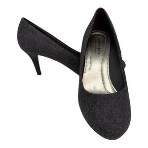 Predictions Comfort Plus Gray Felt Preppy Office Pump Heel Shoes‎ Size 7.5